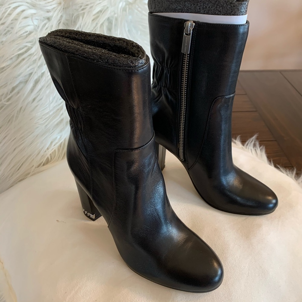 Michael Kors Mid Boot
